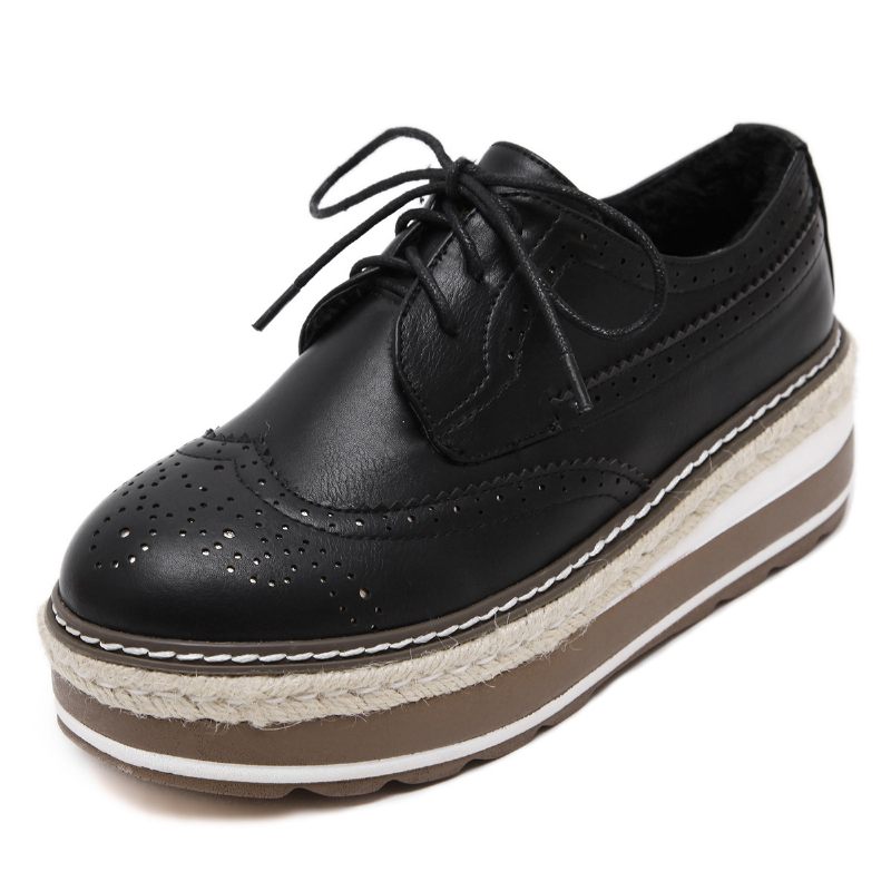 2024 Nieuwe Ronde Neus Dikke Zool Muffin Schoenen Platte Retro Kwastje Casual Loafers