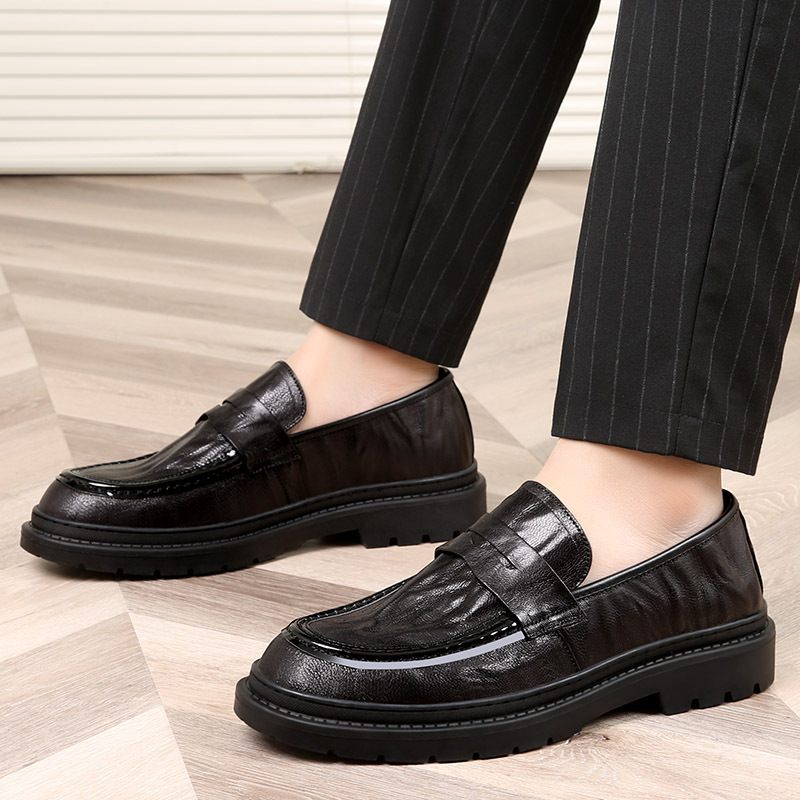 2024 Lente Herenschoenen Ademende Lederen Slip-on Loafers Dikke Zolen Zakelijke Mannen Casual Kleding Schoenen Trendy Platte