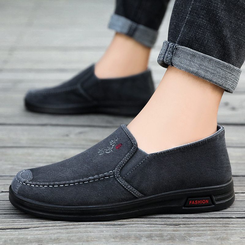 Schoenen Heren 2024 Nieuwe Herenschoenen Ademende Slip-on Canvas Zachte Bodem Casual Trendy Erwtenschoenen