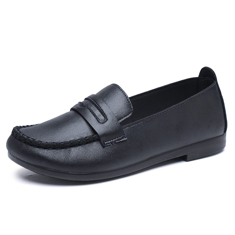 2024 Lente Nieuwe Lakleer Moeder Schoenen Slip-on Casual Mode Zachte Bodem Damesschoenen Ondiepe Mond Licht Erwten