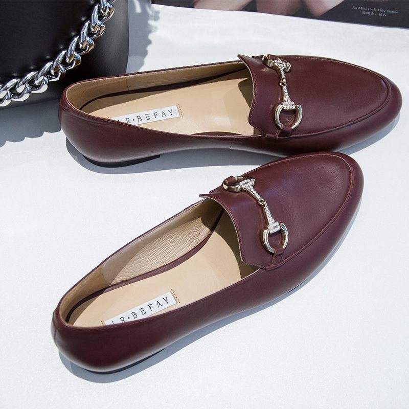 Lente En Zomer Nieuwe Leren Loafers Dames Retro Ronde Neus Geklede Schoenen Leer Platte Klassieker