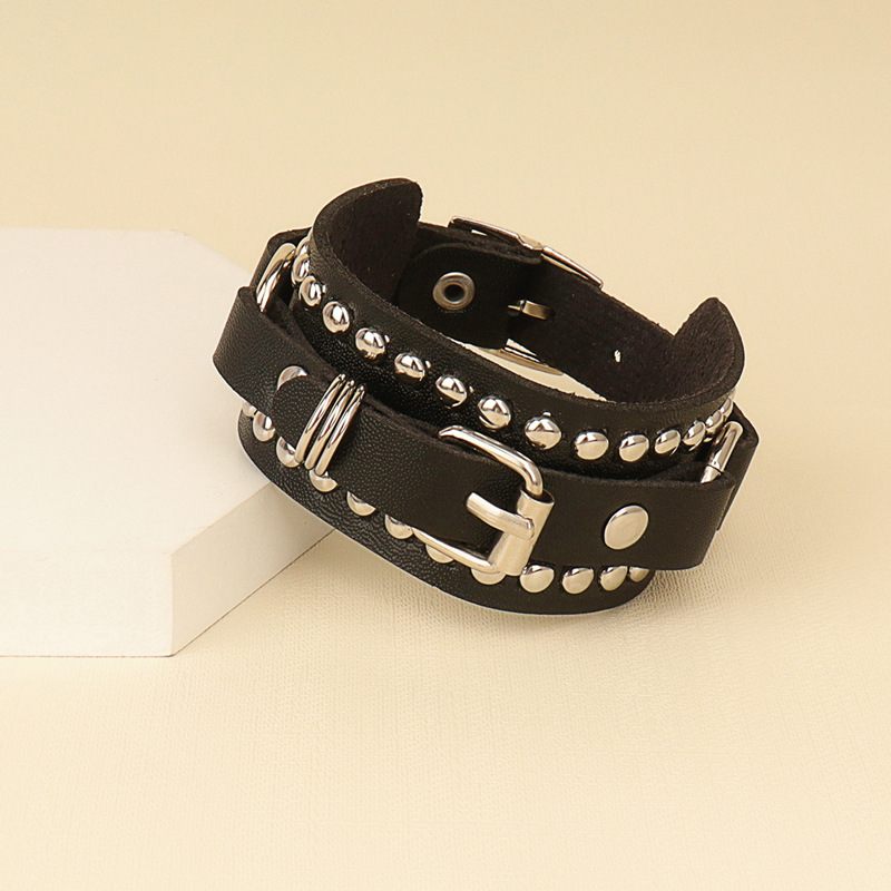 Punk Trend Klinknagel Leer Lederen Armband Persoonlijkheid Mode Rock Paar Hoofd Sieraden