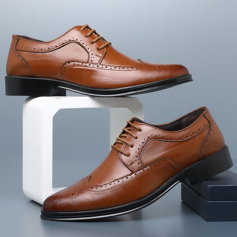 2024 Lente Nieuwe Brogue Schoenen Heren Jurk Mannen Grote Maat Business Casual Dress Trend Herenschoenen 45-46-47