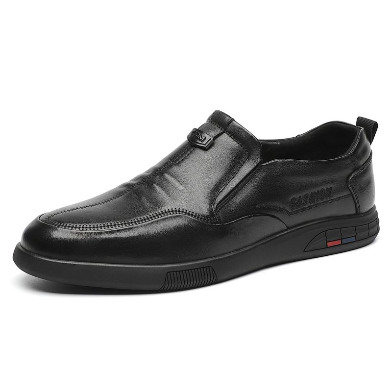 2024 Nieuwe Leren Heren Geklede Schoenen Slip-on Platte Zachte Antislip Herenschoenen