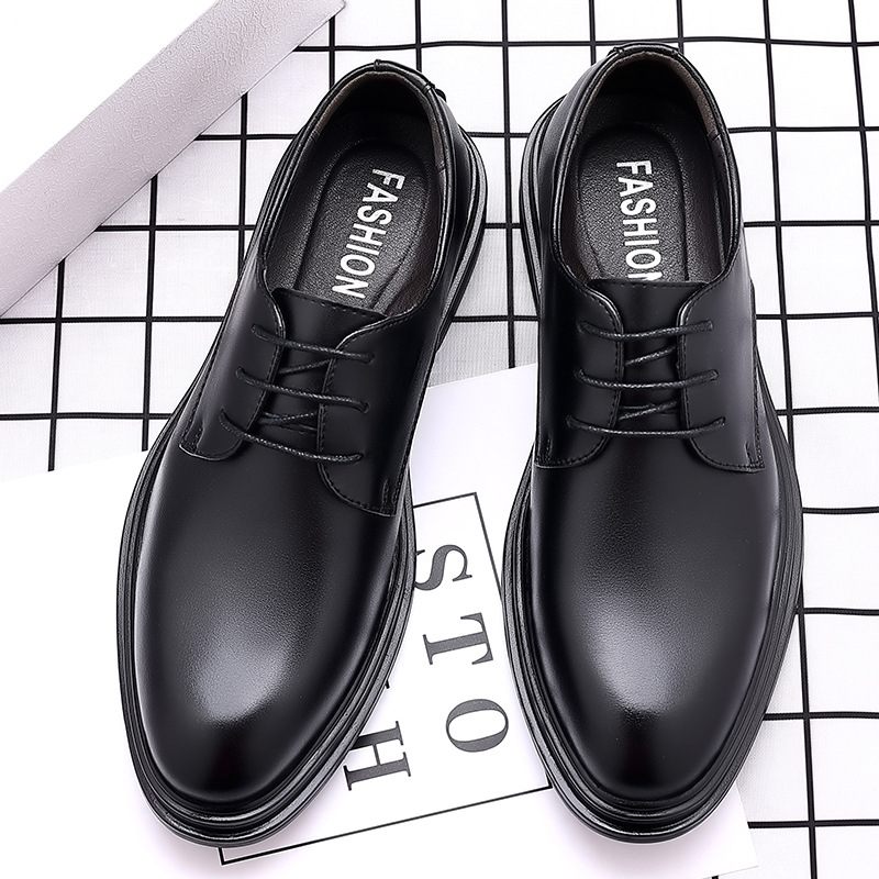 Nieuwe Leren Herenschoenen Zachte Zool Business Casual Jeugdkleding Schoenen Veterschoenen Trendy Reliëf Dating Rijschoenen