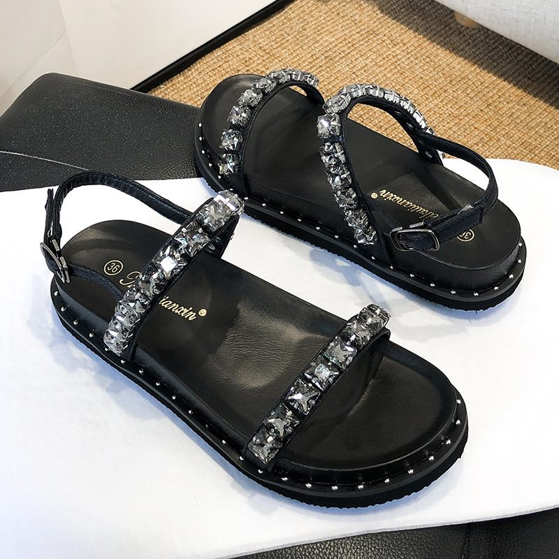 2024 Zomer Nieuwe Open Tenen Dikke Zolen Gesp Sandalen Dames Casual Platte Strand Romeinse