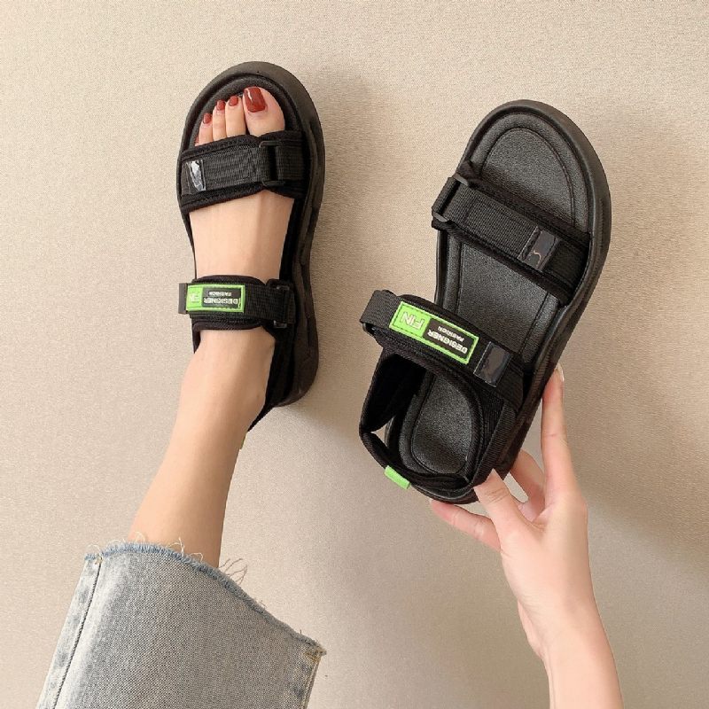 Sandalen Dames Dikke Zolen Muffin Zachte Bodem 2024 Lente En Zomer Nieuwe Klittenband Romeinse Strandschoenen Damesschoenen