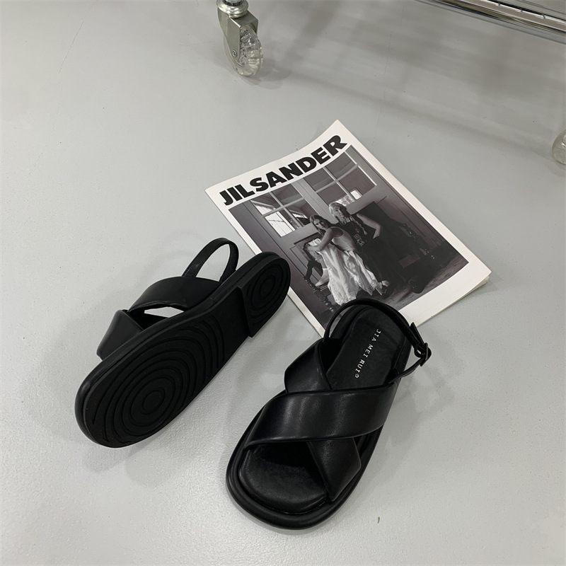 Sandalen Dames Nieuwe Zomer Platte Comfortabele Dikke Zolen Romeinse Schoenen Zachte Damesschoenen